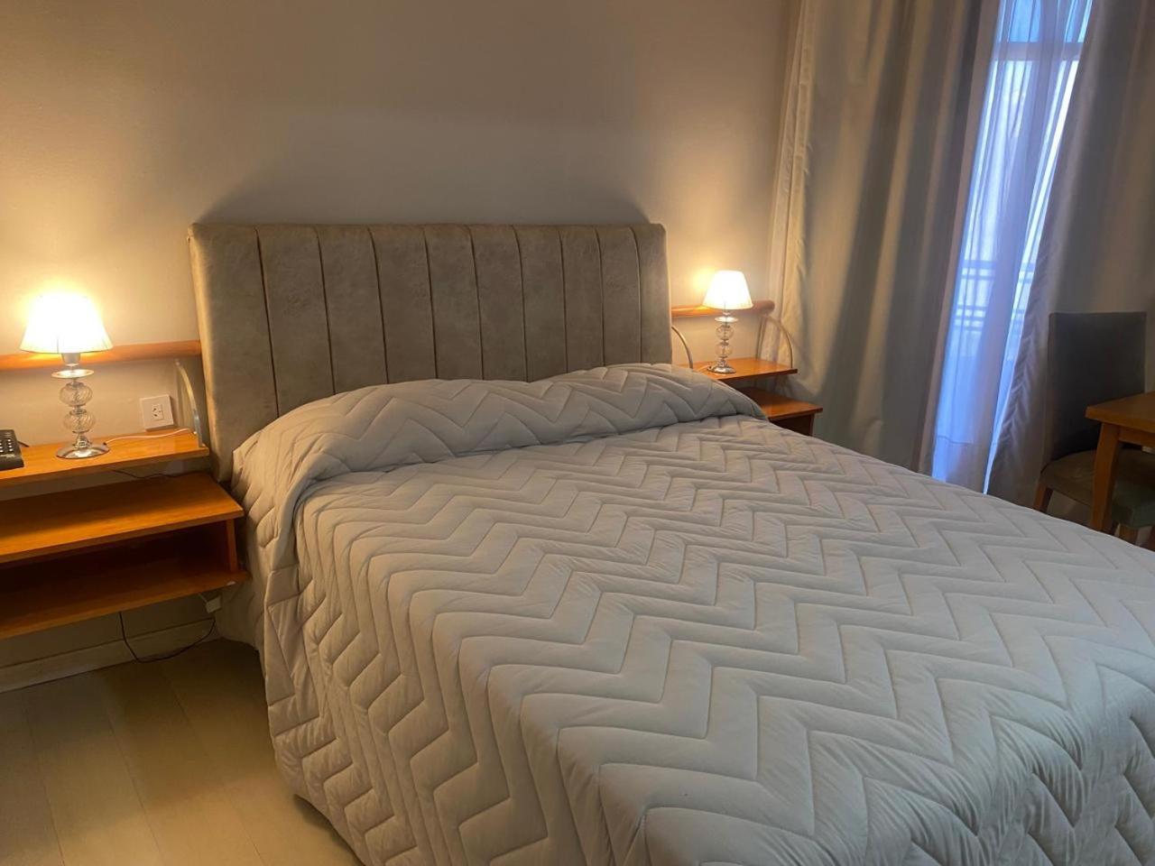 Hotel Howard Johnson Rosario Eksteriør bilde