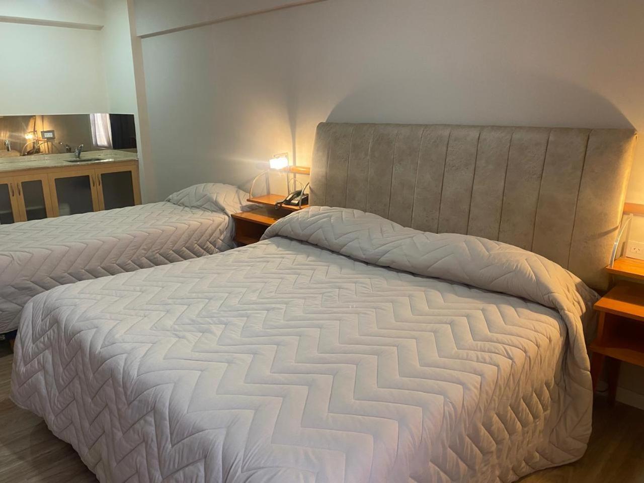 Hotel Howard Johnson Rosario Eksteriør bilde